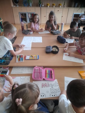 dzień kropki 9