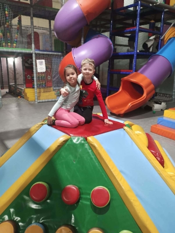 fef82bf9-d357-46ea-a584-7b5f8bc3f8cc