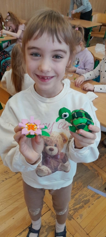 9aadb99b-c15b-4076-82e1-a6b018fd3a35 (1)