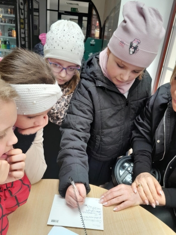 eb99e1b4-5957-465a-9eb0-894628fb8540