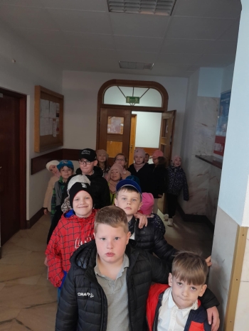 f7af9bbc-6e6a-492d-a42b-a2dfbfc4d1f1