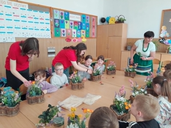 0c076e5e-817e-4ff9-9086-713aa6c3dd17