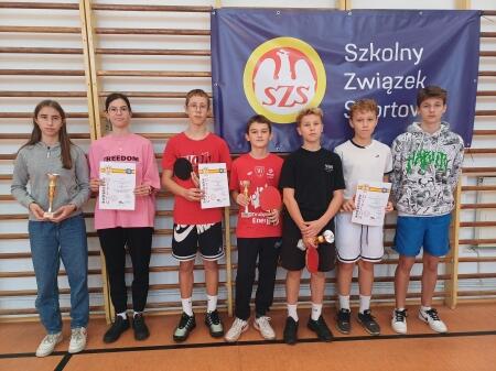 Tenis stołowy w ''Szóstce''