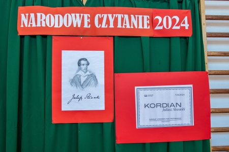 Narodowe Czytanie 2024 w SP nr 6 w Zamościu „Ożywię ogień, jeśli jest w iskierce”