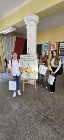 Sukcesy naszych uczniów w konkursach plastycznych!
