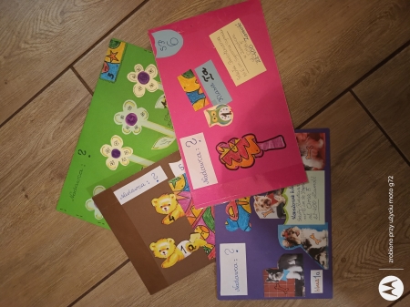 Listy do 2a – Już wiemy, kto jest ich nadawcą!