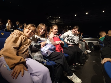 Wycieczkę do Teatru im. Hansa Christiana Andersena w Lublinie.